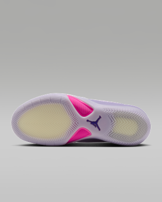 Jordan Triangle PF Basketball Shoes. Nike JP